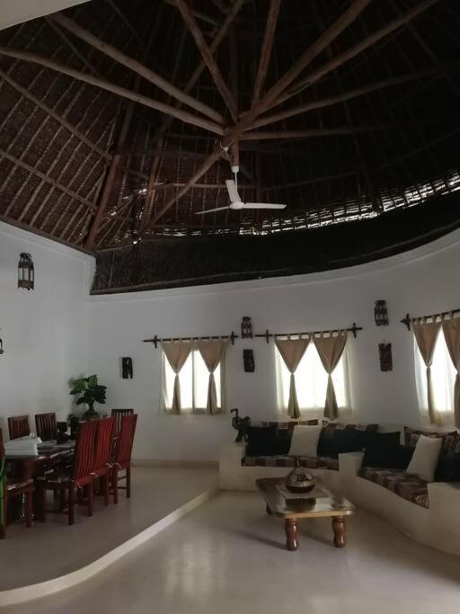 Ferienwohnung Luxury Simba House In Watamu ☆☆☆☆☆ Exterior foto